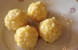 Таким же образом наносим слой из кукурузы.