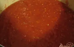Пропустить через мясорубку или процессор, поставить на огонь.