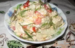 Готово! Заправляем майонезом и перчим. Соль я не кладу в салаты с майонезом, но это дело вкуса.