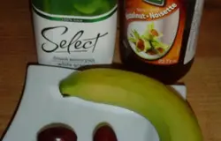 Лед измельчаем с помощью кухонного процессора,