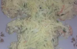 Посыпаем сыром.