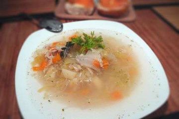 фото рецепта Щи кислые на курином бульоне