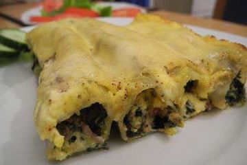 фото рецепта Каннеллони с мясом и шпинатом