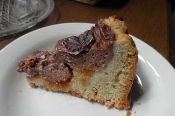 фото рецепта Пирог с шоколадной начинкой и абрикосами