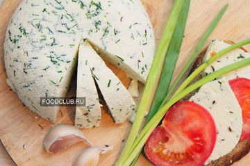 фото рецепта Домашний сыр с луком и тмином