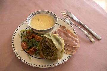 фото рецепта Отварные артишоки с Итальянским сливочным соусом