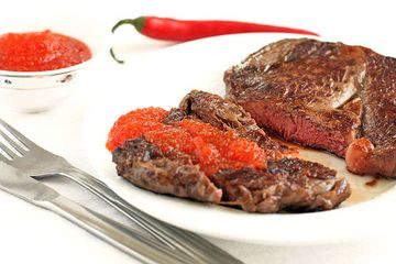 фото рецепта Соус-варенье из острого перца к мясу