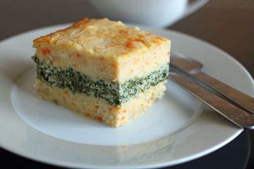 фото рецепта Картофельная запеканка с курицей и шпинатом