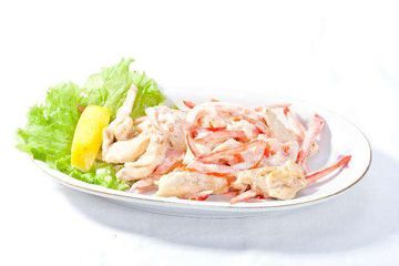 фото рецепта Салат с курицей и мясом краба