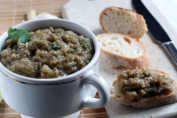 фото рецепта Икра баклажанная (Melitzanes Salata)