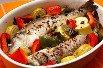 фото рецепта Сибас, запеченный с овощами