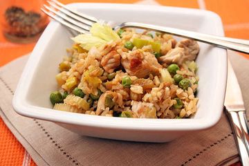 фото рецепта Коричневый рис с индейкой и овощами