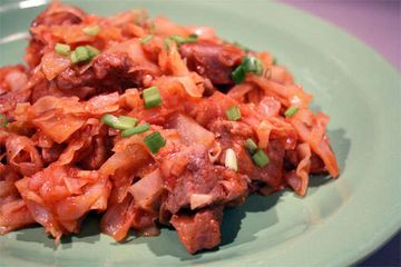 фото рецепта Тушеная капуста с мясом