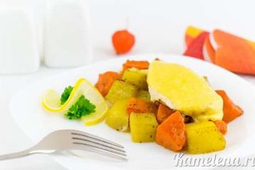 фото рецепта Запеченная тыква и картофель с куриным филе