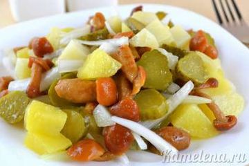 фото рецепта Салат с маринованными опятами