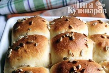 фото рецепта Пышные булочки на кислом молоке