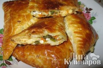 фото рецепта Слойки с сулугуни и овощами