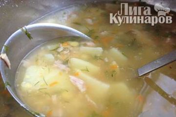 фото рецепта Гороховый суп на ребрышках