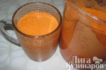 фото рецепта Яблочно-морковный фреш с имбирём
