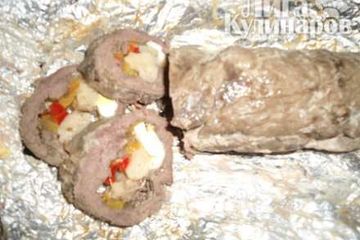 фото рецепта Рулет из мяса с овощами