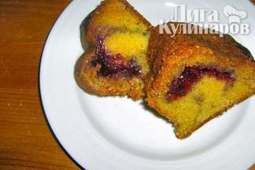 фото рецепта Миндальный кекс с вишней