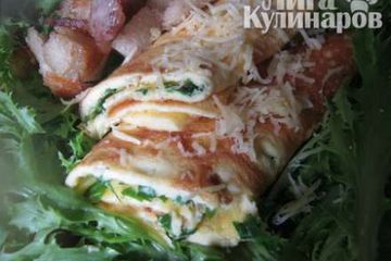 фото рецепта Омлет с беконом и сухариками