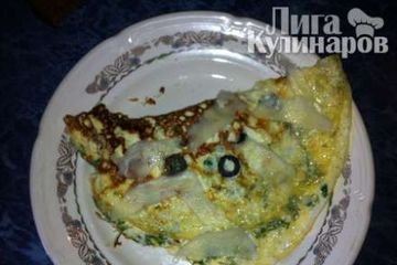 фото рецепта Омлет с маслинами и сыром