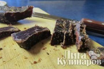 фото рецепта Вяленое мясо (домашняя бастурма)