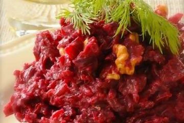 фото рецепта Чесночная закуска со свеклой