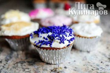 фото рецепта Кексы с ванильным кремом