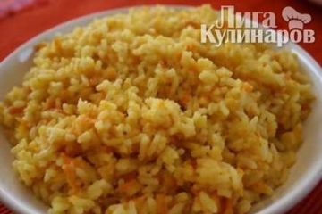 фото рецепта Рис с морковью, луком и специями