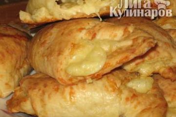 фото рецепта Сырные рогалики