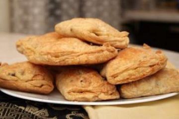 фото рецепта Пирожки с курицей и сыром