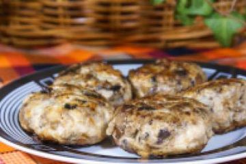 фото рецепта Котлеты куриные с грибами