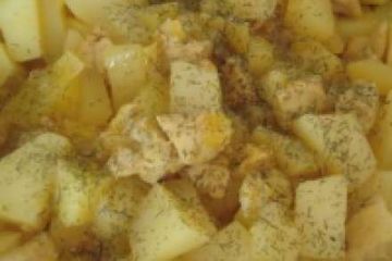 фото рецепта Куриное филе в соусе с картошкой