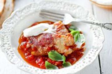 фото рецепта Тушеная курица с помидорами