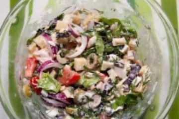 фото рецепта Салат с копченой курицей