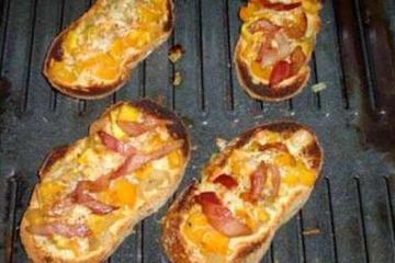 фото рецепта Bruschetta Pomodoro All'Amatriciana