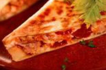 фото рецепта Кесадильяс с курицей и яблоками