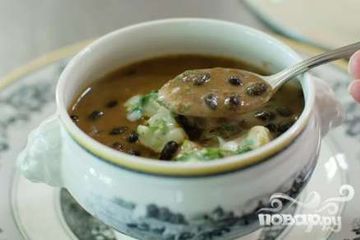 фото рецепта Суп с фасолью и огурцами