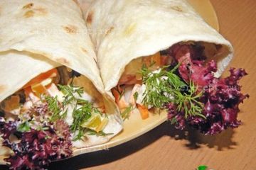 фото рецепта Лаваш с куриным мясом и овощами