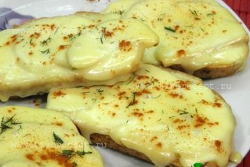 фото рецепта Гренки с яблоками и сыром