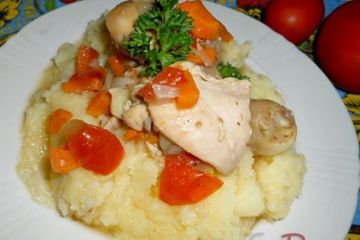 фото рецепта Цыпленок тушеный с овощами