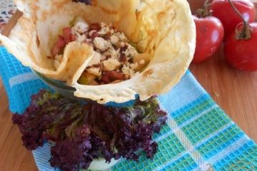 фото рецепта Блины с беконом, грушей и сыром Дор Блю