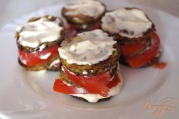 фото рецепта Кабачки с помидорами и чесноком