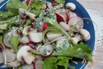 фото рецепта Салат из редиса и курицы