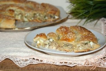 фото рецепта Рыбный пирог Улитка с кунжутом