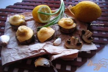 фото рецепта Печеные грибы с сыром и чесноком