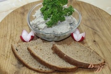 фото рецепта Паштет из маринованной салаки с плавленым сыром