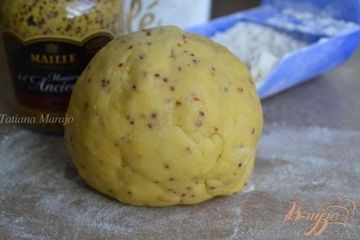 фото рецепта Песочное тесто с зернистой горчицей
